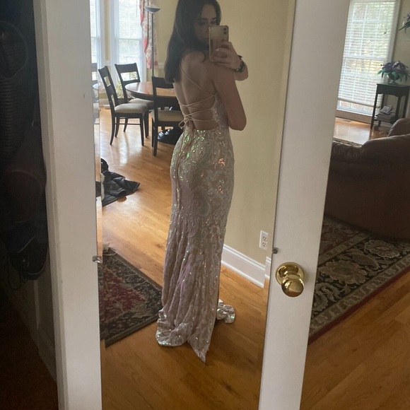 Windsor Priya Formal Iridescent Sequin Scroll Prom Dress - Picture 6 of 6